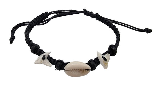 B206 bracelet shark tooth cowrie shell