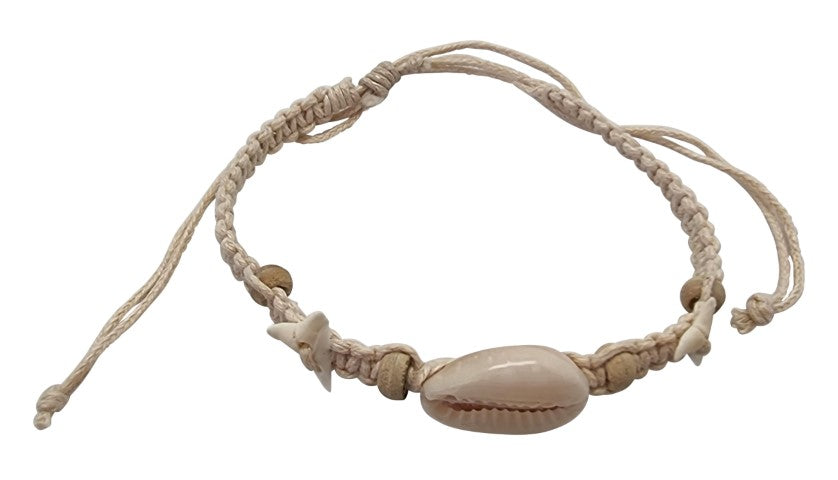 B206 bracelet shark tooth cowrie shell